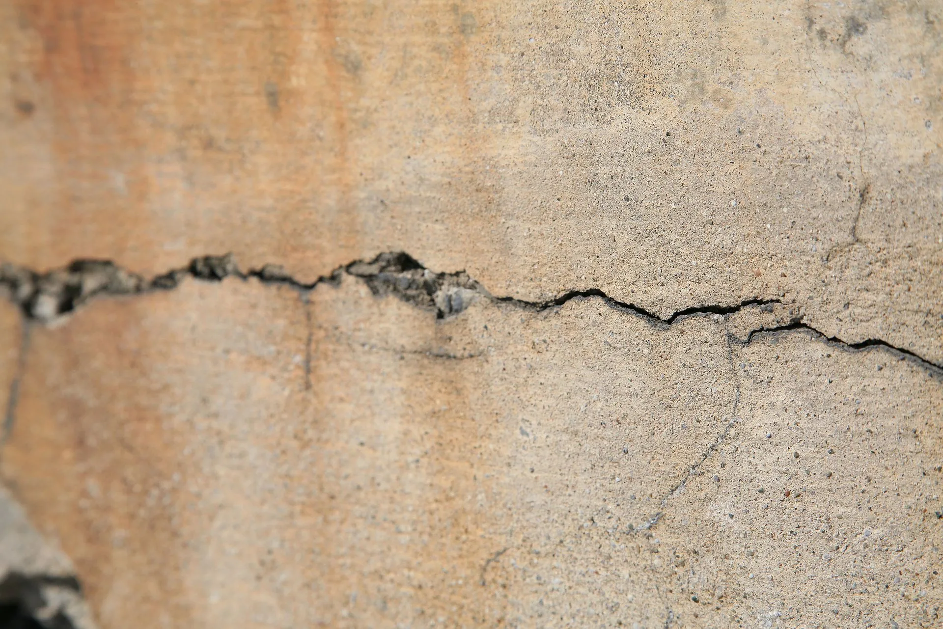 Avoid Water Damage in Your Foundation